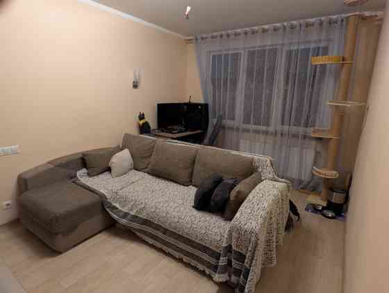 Продаётся просторная и уютная 3-комнатная квартира в самом сердце Плявниеков  В Rīga