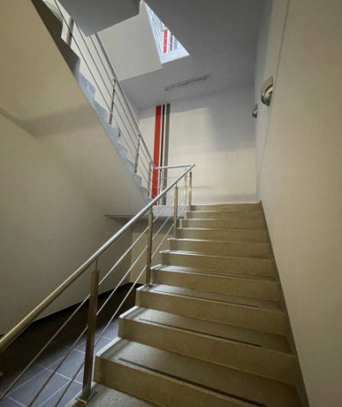 Piedāvājumā 783m2 biroja telpas modernā ēkā Stigu ielā 10!  Biroja telpas atrodas otrajā Rīga - foto 9