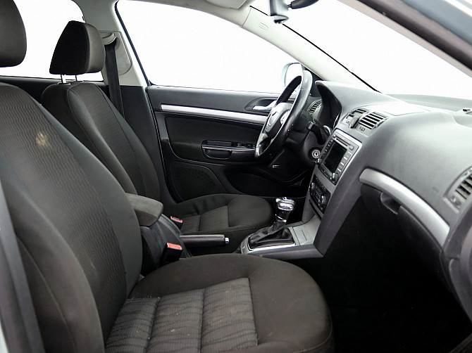 Skoda Octavia Comfortline Facelift ATM 1.4 90kW Tallina - foto 6