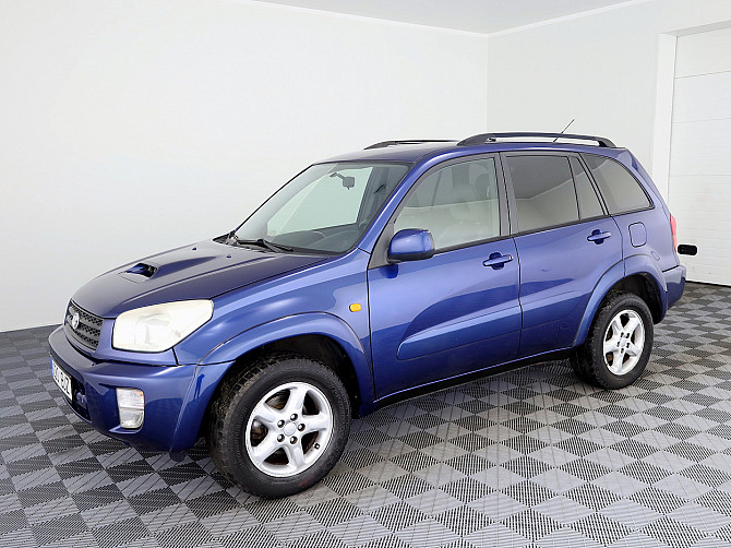 Toyota RAV4 Linea Sol 4x4 A-C 2.0 D-4D 85kW Tallina - foto 2