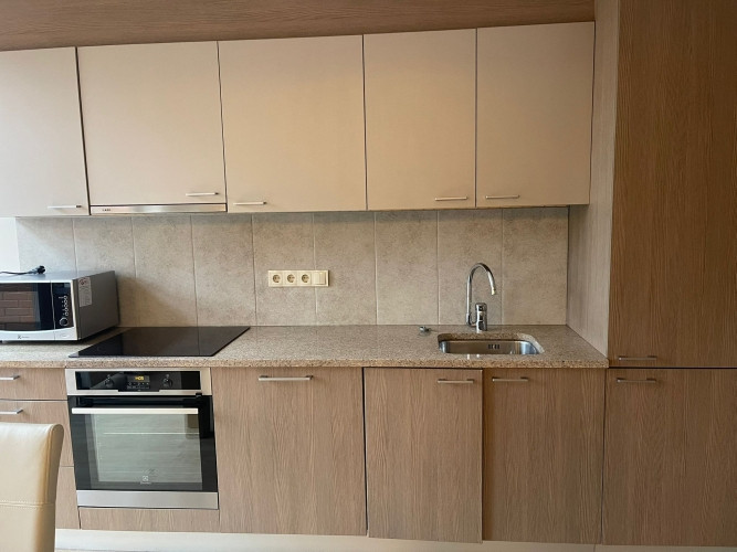 Izīrē rindu māju Apogos!  Lieliska izvēle tiem, kas vēlas apvienot pilsētas ērtības ar Rīga - foto 3