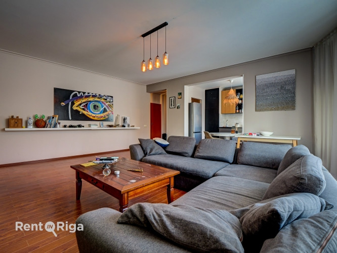 Dzīvoklis jaunajā projektā ar pazemes stāvvietu un noliktavu.  Telpas sastāv no viesistabas, Rīga - foto 6