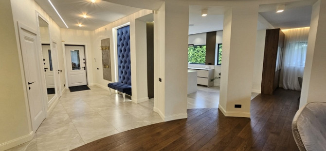 Eleganta divstāvu privātmāja mierpilnā, zaļā apkārtnē.   Pārdošanā premium klases Jūrmala - foto 7