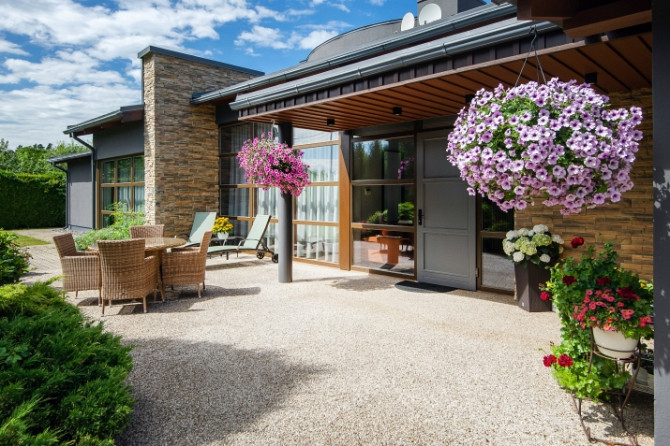 Brīnišķīga pērle Lielupes krastā!  Īpšuma sastāvā ir moderna un eleganta dzīvojamā māja ar 5 istabām Юрмала - изображение 1