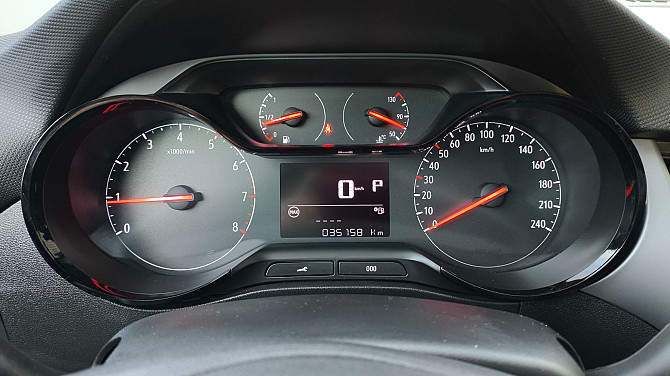 Opel Grossland 2022 года, автомат. Машина небольшого размера, но высокая, с большим багажником.... Саласпилс - изображение 5