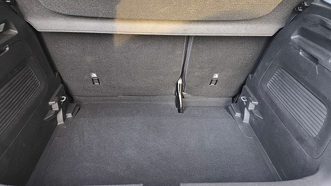 Opel Grossland 2022 года, автомат. Машина небольшого размера, но высокая, с большим багажником.... Саласпилс - изображение 4