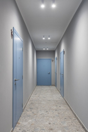 Izīrē 2-istabu dzīvokli renovētā ēkā!  Lauvas 7 ir viens no elegantākajiem renovētajiem Rīga - foto 6