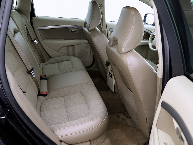 Volvo XC70 Summum ATM 2.4 D5 136kW Tallina - foto 7