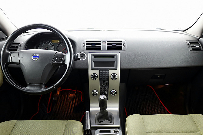 Volvo V50 Momentum Facelift 1.6 D4 80kW Таллин - изображение 5