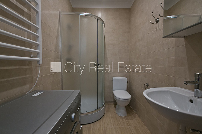 Zeme īpašumā, jaunceltne, fasādes māja, ķieģeļu mūra sienas, labiekārtota apzaļumota Jūrmala - foto 9