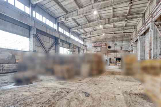 Доступны производственные/складские помещения по адресу Ilzenes 1B:  3 крана с Rīga