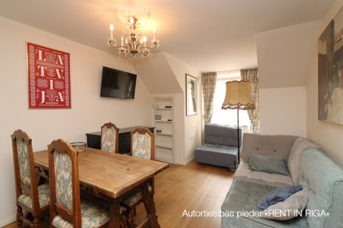 Mājīgs, gaišs 2 stāvu 3 istabu dzīvoklis (2 atsevišķas guļamistabas un viesistaba apvienota Rīga - foto 9