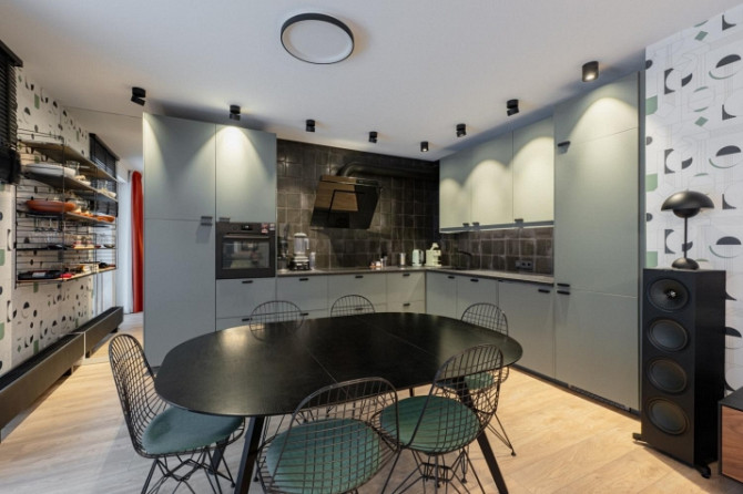 Ilgtermiņa īrei tiek piedāvāta moderna, stilīga un ļoti labi uzturēta māja Jūrmalā. Māja Jūrmala - foto 3