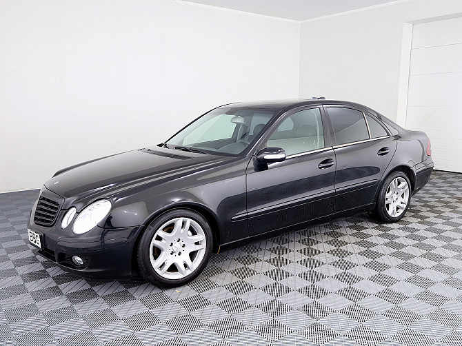 Mercedes-Benz E 200 Avantgarde Facelift ATM 2.1 CDI 90kW Tallina - foto 2