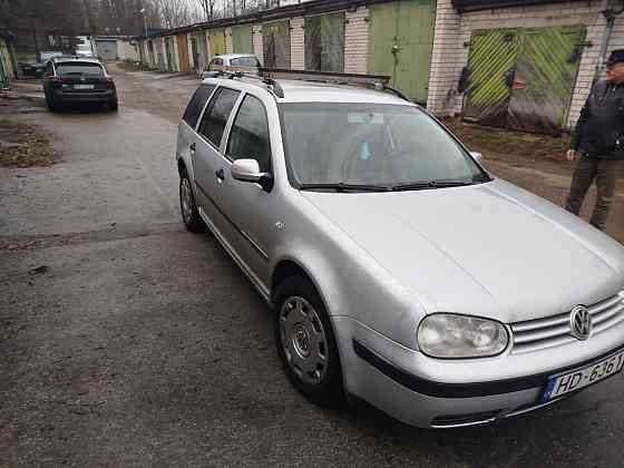 Продаю машину в связи с тем, что купил другую машину. Налог за 2025 год уплачен. Ходовая в... Rīga