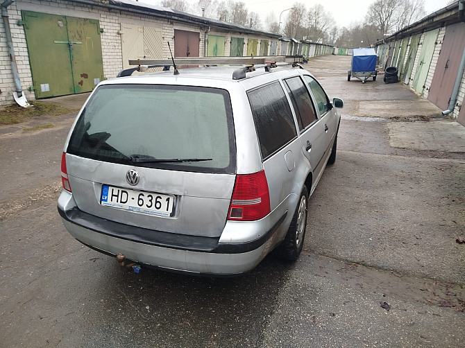 Продаю машину в связи с тем, что купил другую машину. Налог за 2025 год уплачен. Ходовая в... Rīga - foto 4