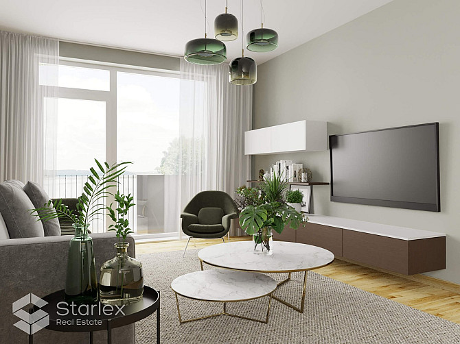 Burvīgs trīsistabu dzīvoklis ar balkonu pie Juglas ezera. Divas guļamistabas un divi sanmezgli, Rīga - foto 10