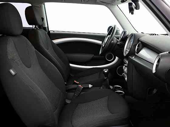 MINI Clubman Cooper D 1.6 D 80kW Tallina