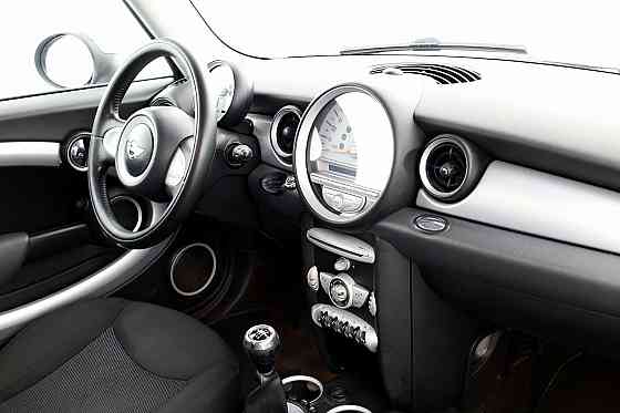 MINI Clubman Cooper D 1.6 D 80kW Tallina