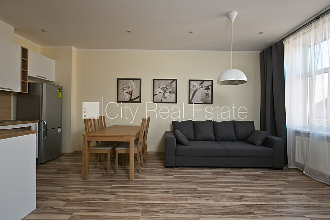 Projekts - Panorama Plaza, jaunceltne, pagalma māja, labiekārtota apzaļumota teritorija, slēgta Rīga - foto 4