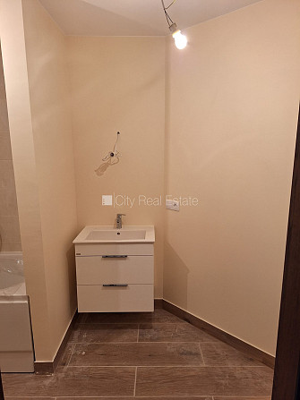 Новостройка, фасадный дом, закрытый двор, возможность аренды парковки, вход с Рига - изображение 13