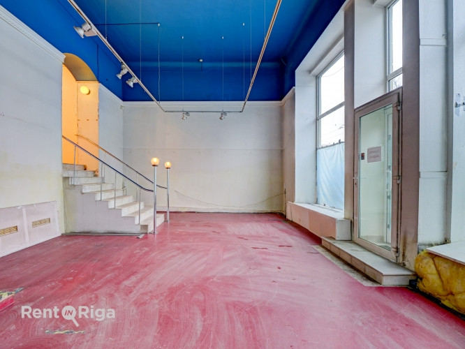 Iznomā plašas un labi redzamas komerctelpas Rīgas centrā  Krišjāņa Barona ielas sākumā, Rīga - foto 3
