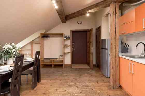 Просторная и полностью оборудованная квартира в Старом городе  Сдается Рига