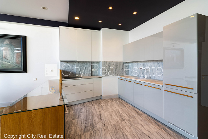 Земля в собственности, новостройка, монолитные бетонные стены, зеленая Юрмала - изображение 5