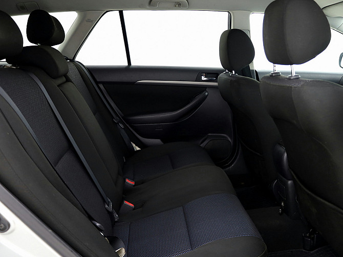 Toyota Avensis Linea Sol Facelift ATM 1.8 95kW Tallina - foto 7