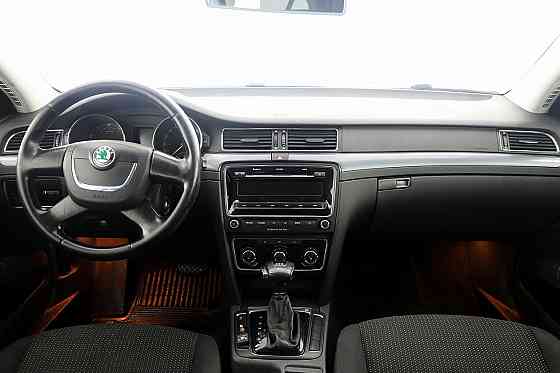 Skoda Superb Comfortline LPG ATM 1.8 118kW Tallina