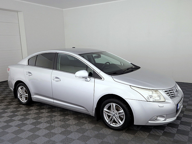 Toyota Avensis Linea Sol ATM 1.8 108kW Tallina - foto 1