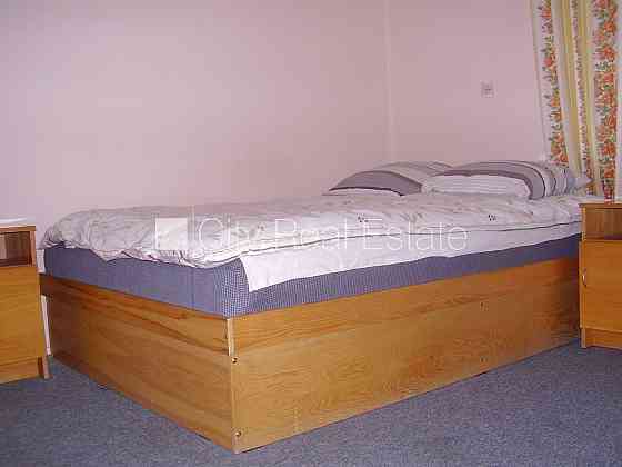 Новостройка, фасадный дом, благоустроенная озеленённая территория, место для Jūrmala