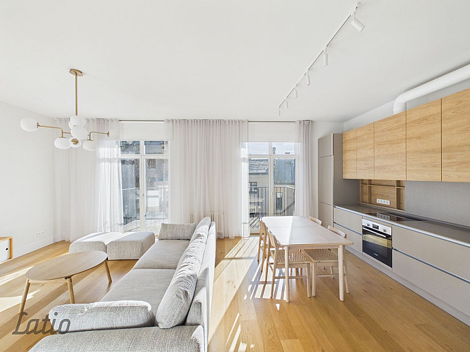 Īrei pieejams plašs un gaišs trīsistabu dzīvoklis ar balkonu, jaunajā projektā Magdalēnas Rīga - foto 7