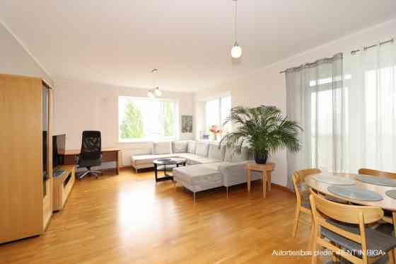 В аренду сдаются полностью меблированная квартира в "Skanstes Virsotnes". Квартира с Рига