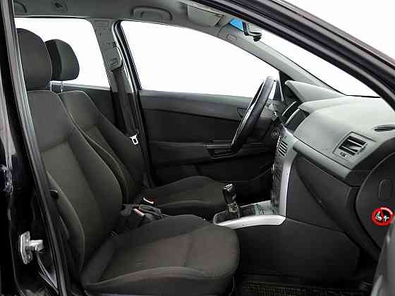 Opel Astra Elegance Facelift 1.6 85kW Tallina