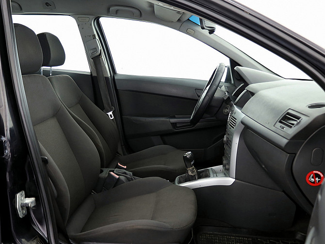 Opel Astra Elegance Facelift 1.6 85kW Tallina - foto 6