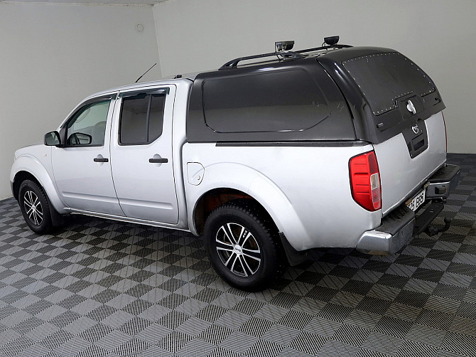 Nissan Navara Doublecab Facelift 4x4 2.5 dCi 126kW Tallina - foto 4