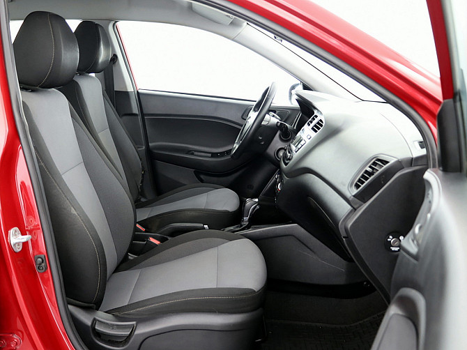 Hyundai i20 Elegance ATM 1.4 74kW Tallina - foto 6