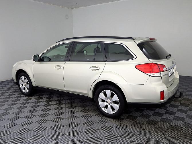 Subaru Outback Comfort AWD 2.0 TD 110kW Tallina - foto 4