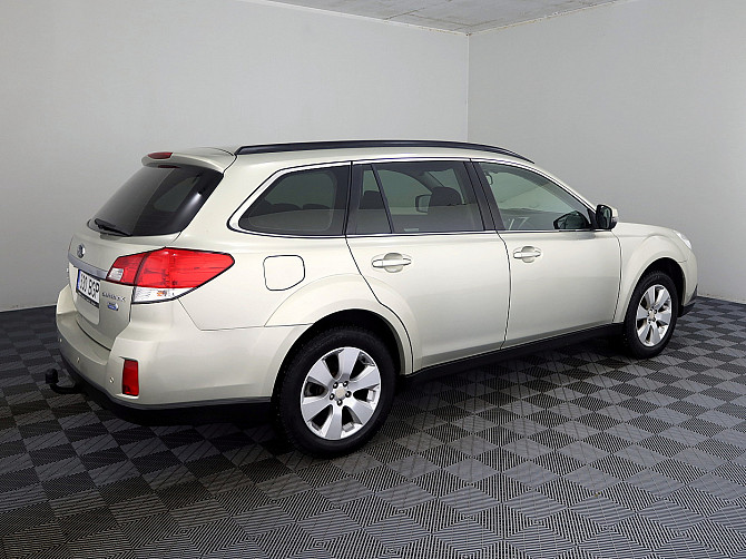 Subaru Outback Comfort AWD 2.0 TD 110kW Tallina - foto 3