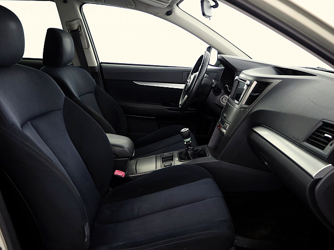 Subaru Outback Comfort AWD 2.0 TD 110kW Tallina - foto 6