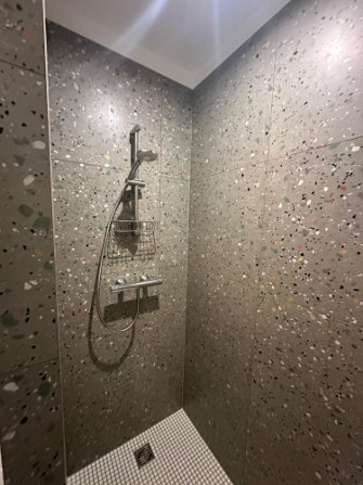 Продаётся дизайнерская 2-комнатная квартира в Иманте с уровнем качества и Рига - изображение 9