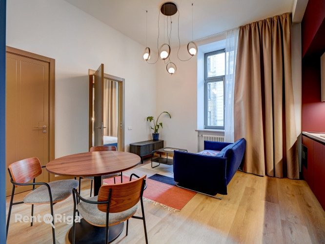 Stilīgs un moderns dzīvoklis Rīgas centrā.  Piedāvājumā ir elegants, dzīvoklis ar unikālu Rīga - foto 6