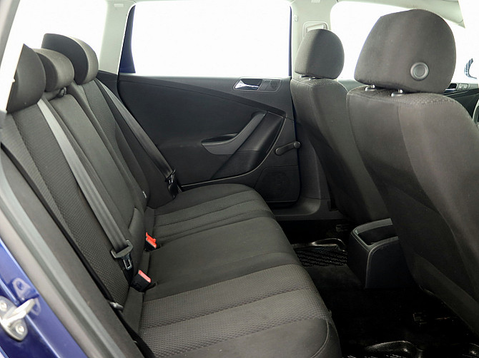 Volkswagen Passat Comfortline 1.6 85kW Таллин - изображение 7