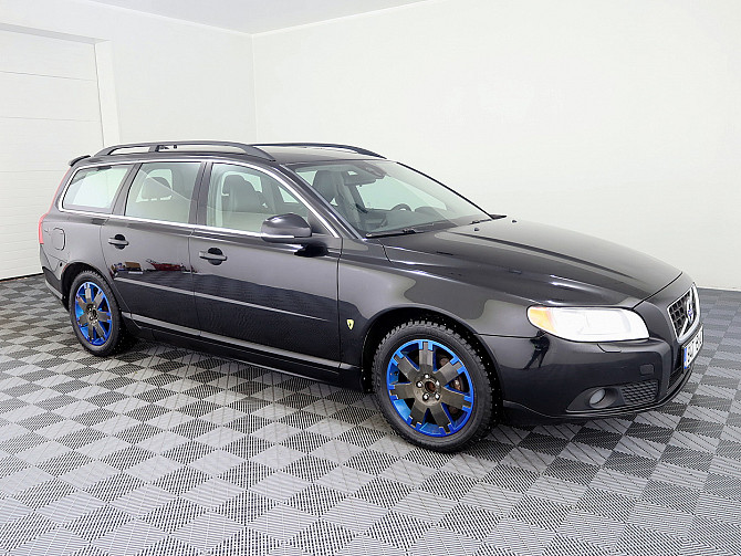Volvo V70 Summum Facelift ATM 2.0 157kW Tallina - foto 1