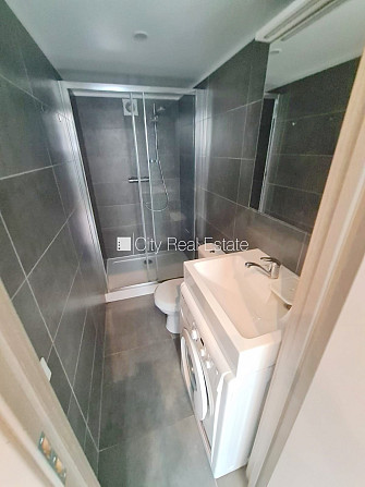 Фасадный дом, реновированный дом, благоустроенная озеленённая территория, Рига - изображение 15