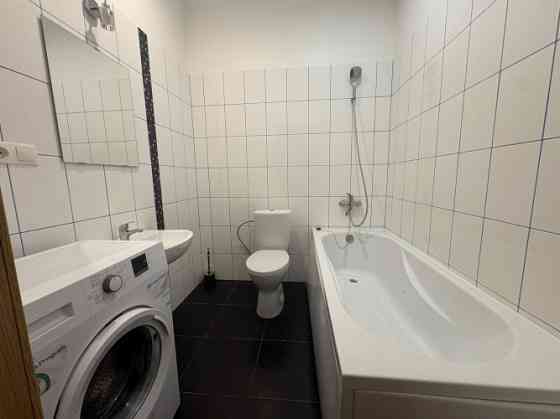 Сдаётся студия по выгодной цене на улице Фирша Садовникова, 31. Меблированная Rīga