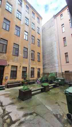 Hostel premises that can be converted into 3 apartments.  The property is located in one of the most Рига