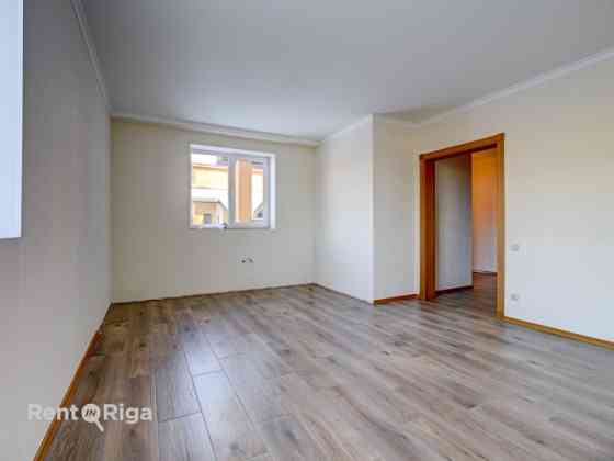 Новая, просторная и качественная дуплекс-вилла в отличном месте!  Продаётся Rīga