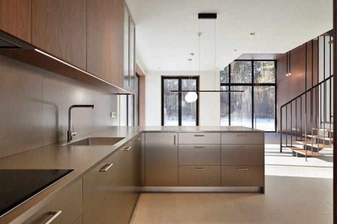 Pārdod stilīgu un energoefektīvu premium klases dvīņu māju Mellužos, vienā no klusākajām Jūrmala - foto 6